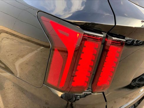 Used 2022 Kia Sorento S FWD image 29