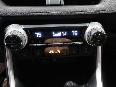 Used 2023 Toyota RAV4 XLE w/ Convenience Package image 28