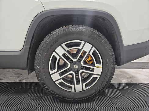Used 2023 Rivian R1T Adventure Quad AWD/4WD image 10