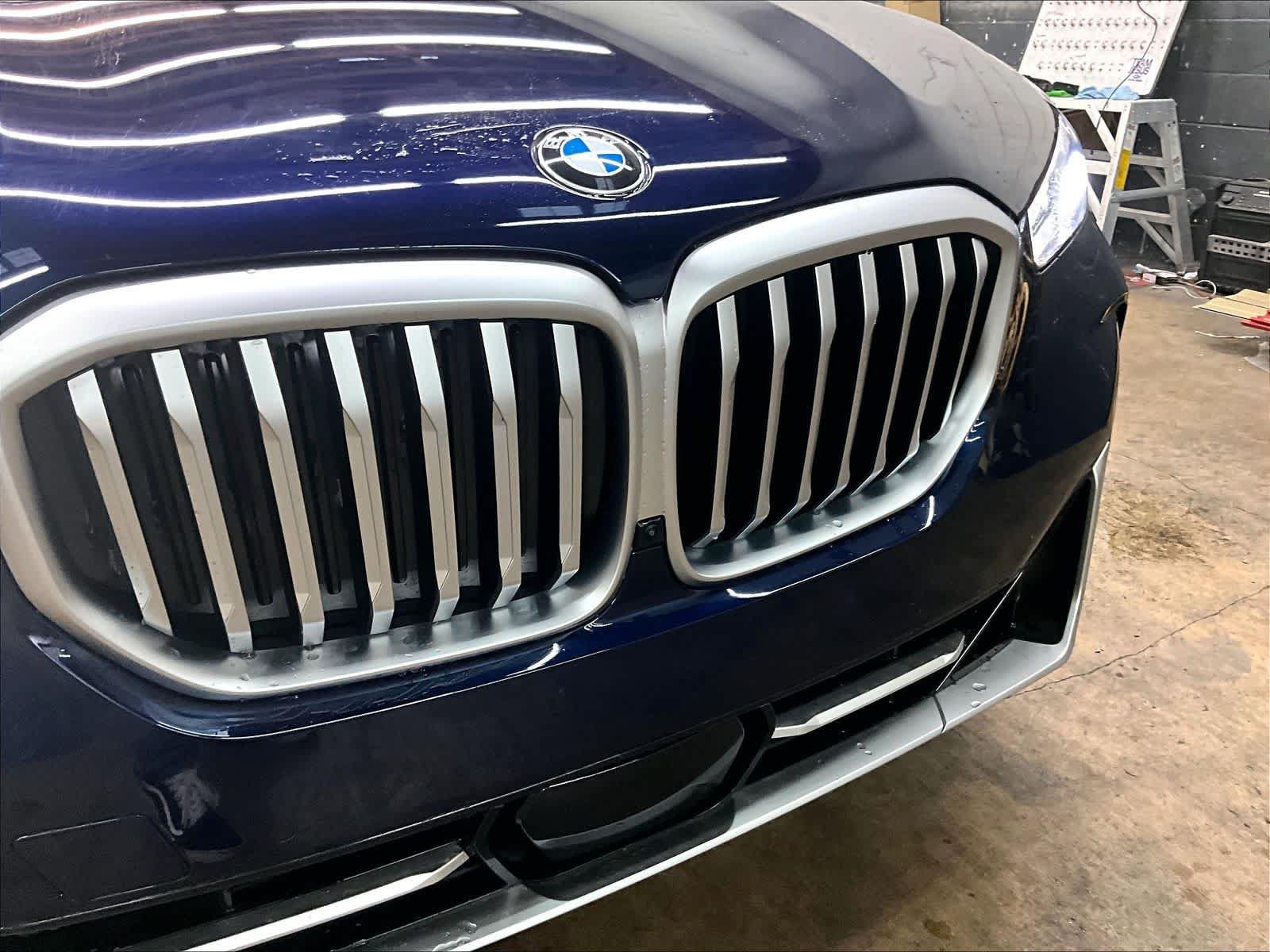 Used 2026 BMW X5 xDrive50e AWD/4WD image 32