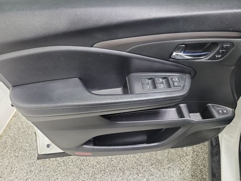 Used 2021 Honda Pilot Special Edition image 17