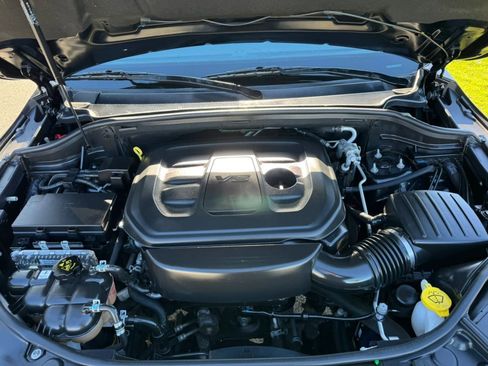 Used 2020 Dodge Durango GT image 34