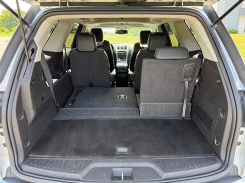 Used 2012 GMC Acadia SLT AWD/4WD image 23