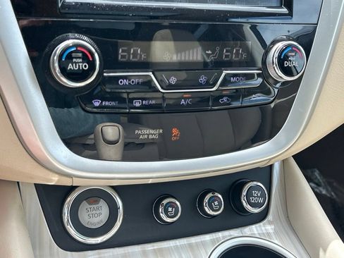 Used 2016 Nissan Murano Platinum w/ Platinum Technology Package FWD image 35