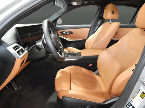 Used 2025 BMW 330i xDrive Sedan image 18