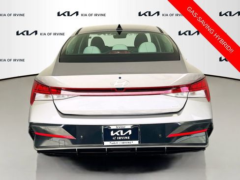Used 2024 Hyundai Elantra Limited FWD image 6