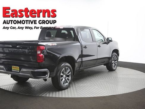 Used 2024 Chevrolet Silverado 1500 LT AWD/4WD image 41