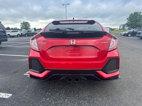 Used 2018 Honda Civic Sport image 8