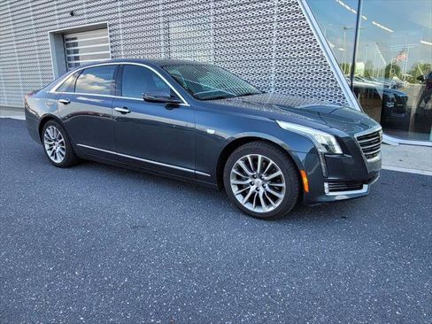 Used 2018 Cadillac CT6 Luxury AWD/4WD image 6