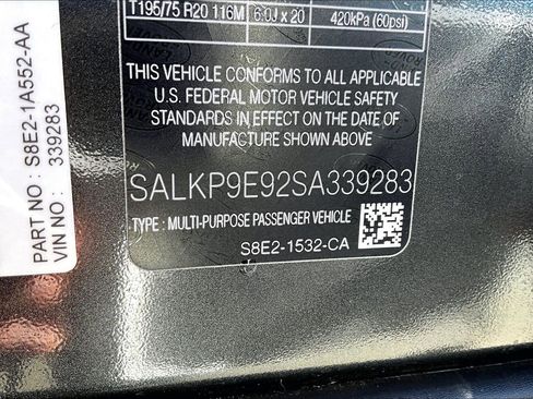 New 2025 Land Rover Range Rover SE image 13