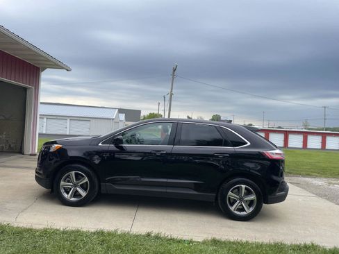 Used 2024 Ford Edge SEL w/ Convenience Package AWD/4WD image 2
