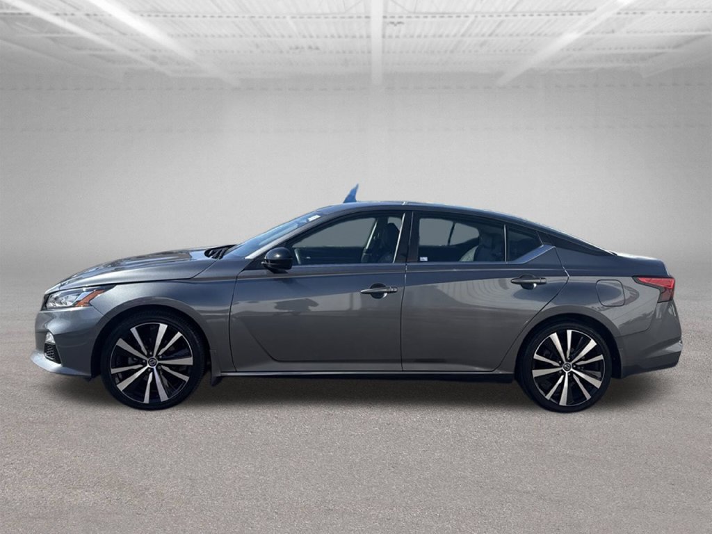 Used 2022 Nissan Altima 2.5 SR FWD image 7