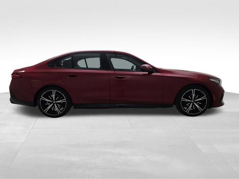 Certified 2024 BMW 530i xDrive 530i xDrive w/ M Sport Package image 10