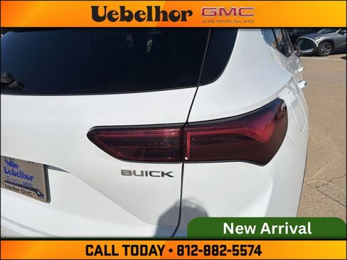 Used 2024 Buick Envision Preferred AWD/4WD image 8