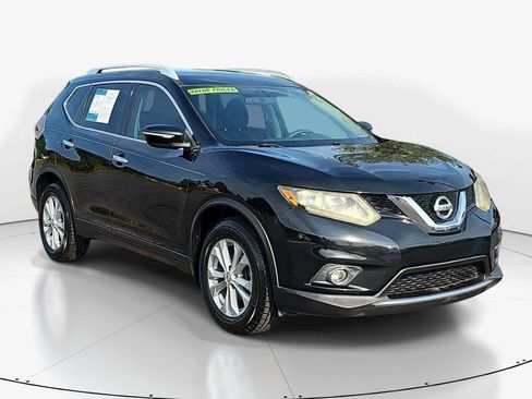 Used 2015 Nissan Rogue SV FWD image 3