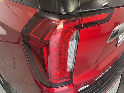 Used 2021 GMC Yukon SLT AWD/4WD image 44