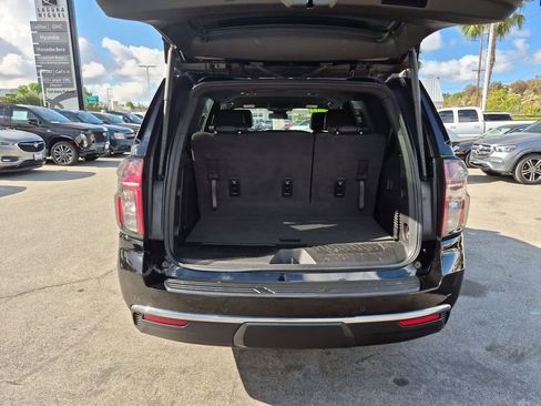 Used 2024 Chevrolet Tahoe LT RWD image 19