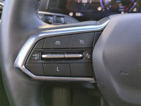 Certified 2025 Chevrolet Equinox LT image 28