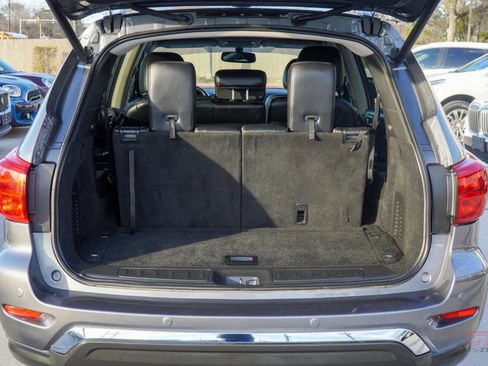 Used 2019 Nissan Pathfinder SL image 7