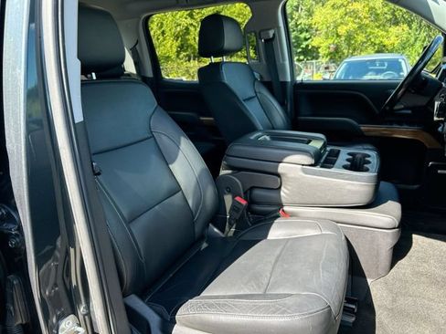 Used 2018 Chevrolet Silverado 1500 LTZ w/ Sport Package AWD/4WD image 27