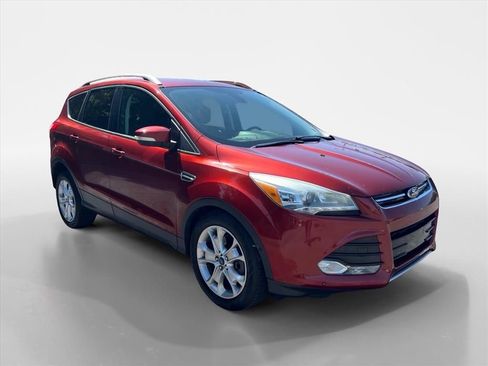 Used 2014 Ford Escape Titanium w/ Equipment Group 401A AWD/4WD image 7