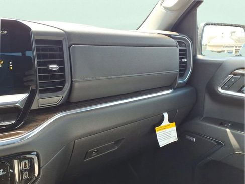 Used 2023 Chevrolet Silverado 1500 RST w/ Rally Edition AWD/4WD image 19