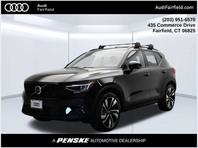 Used 2024 Volvo XC40 B5 Plus w/ Protection Package Premier