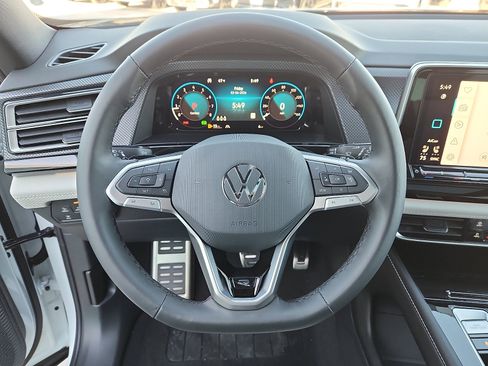New 2026 Volkswagen Atlas Cross Sport SEL Premium R-Line image 16