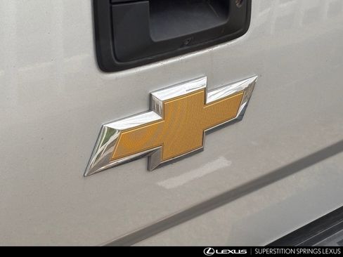 Used 2018 Chevrolet Silverado 1500 LT w/ All Star Edition image 11