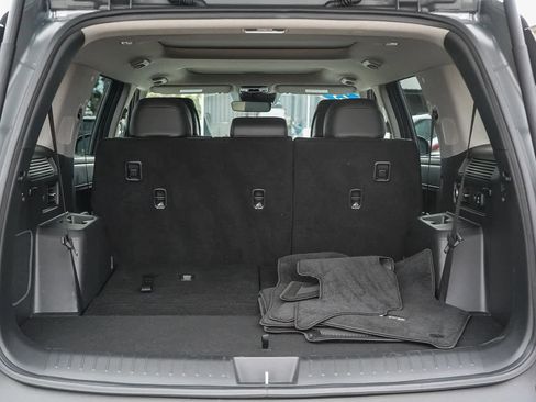 Used 2024 Hyundai Santa Fe Limited image 24