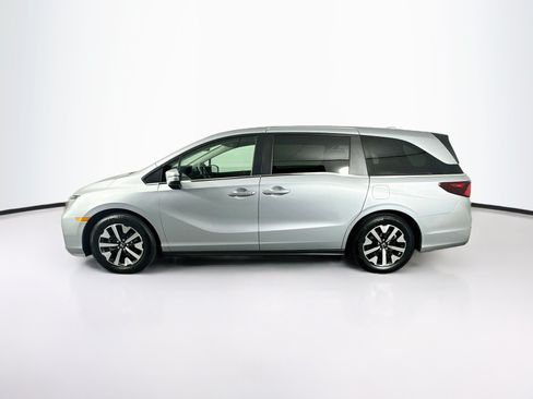 Used 2025 Honda Odyssey EX-L image 4