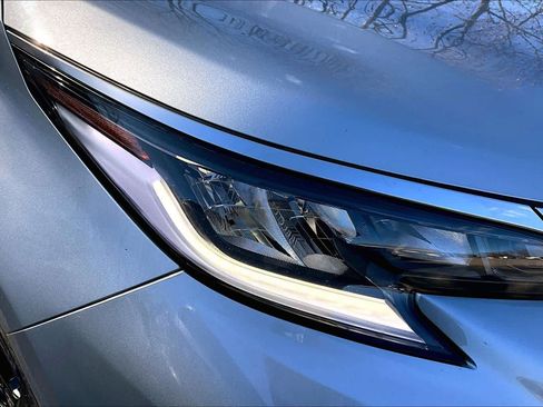 Certified 2021 Toyota Sienna XSE image 26