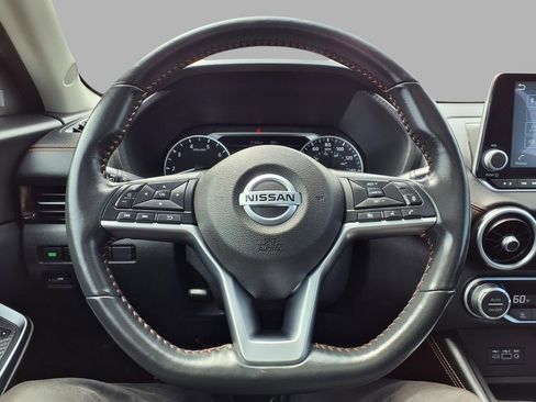 Used 2023 Nissan Sentra SR w/ SR Premium Package FWD image 15