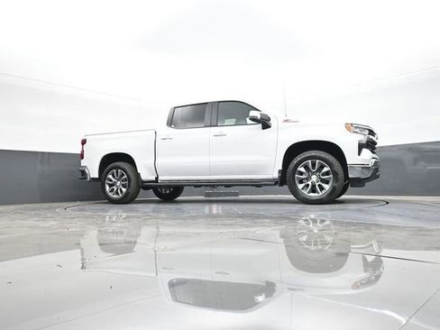 New 2026 Chevrolet Silverado 1500 LT image 40