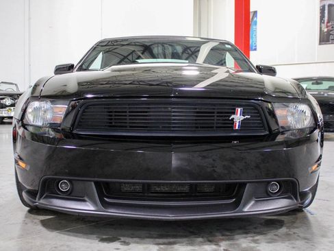 Used 2012 Ford Mustang GT Premium image 10