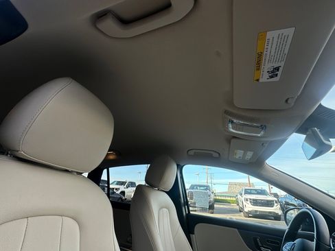 Used 2023 Mercedes-Benz GLA 250 4MATIC image 21