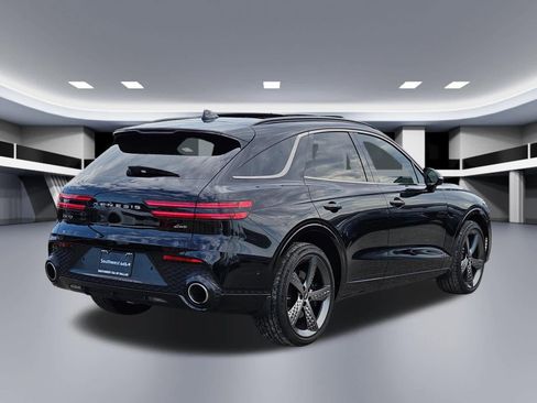 Used 2023 Genesis GV70 2.5T w/ Sport Prestige Package AWD/4WD image 6