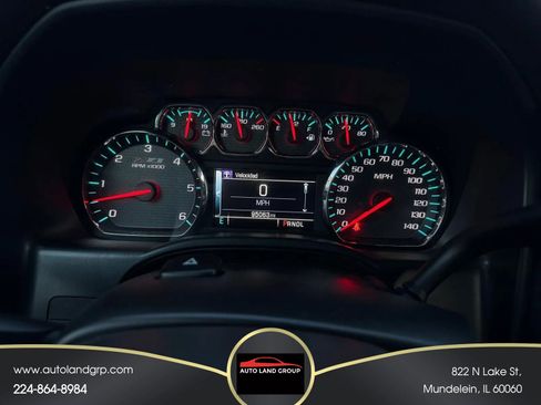 Used 2018 Chevrolet Silverado 1500 LT w/ All Star Edition image 13