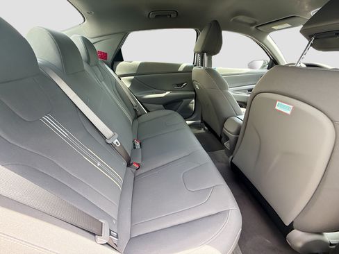 New 2026 Hyundai Elantra Sport FWD image 19