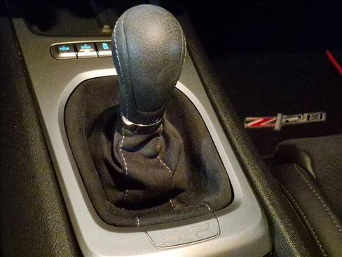 Used 2015 Chevrolet Camaro Z/28 RWD image 10