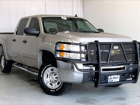 Used 2009 Chevrolet Silverado 2500 LT w/ Suspension Package, Off-Road image 1