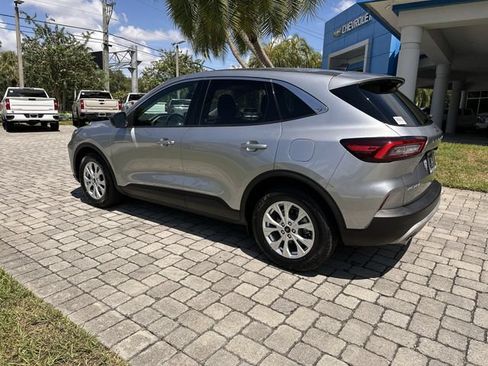 Used 2023 Ford Escape Active FWD image 33