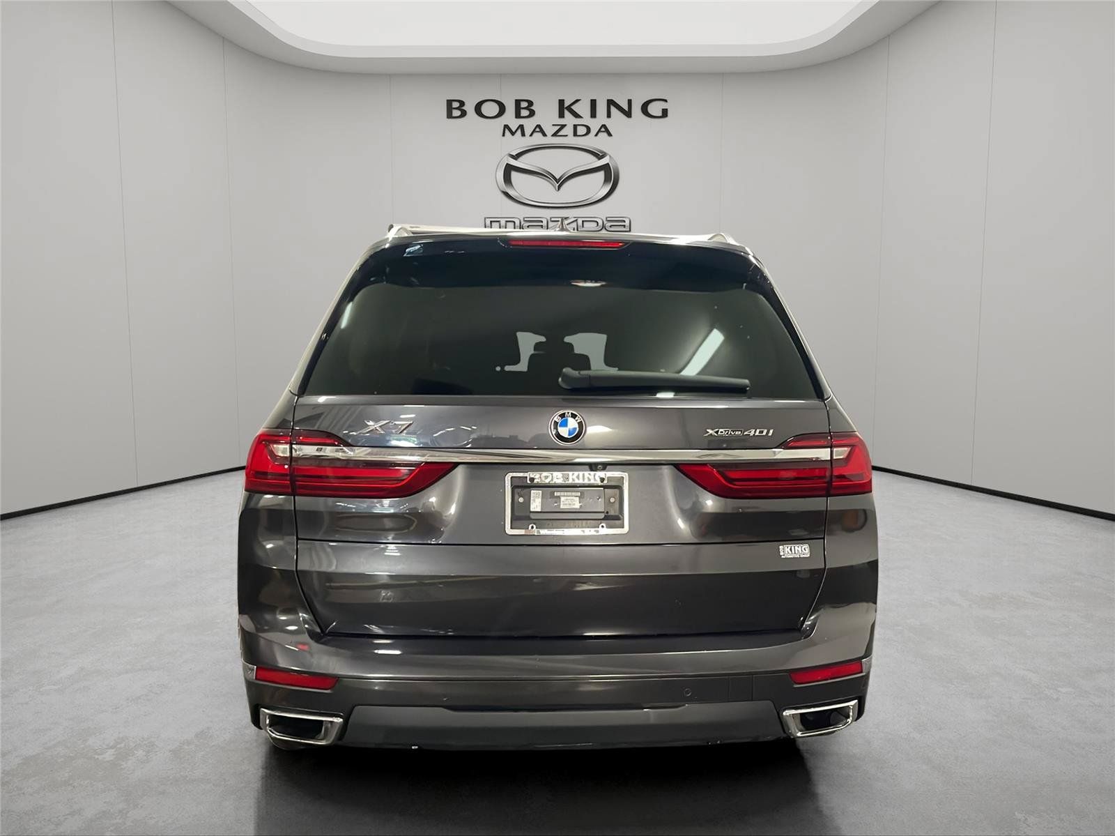 Used 2020 BMW X7 xDrive40i w/ Parking Assistance Package AWD/4WD image 4