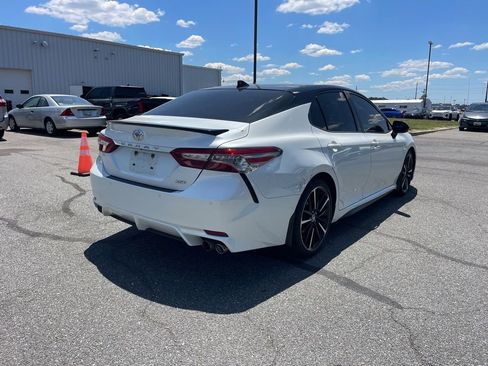 Used 2018 Toyota Camry XSE w/ Driver Assist Package FWD image 5