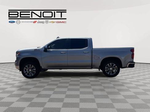 Used 2024 Chevrolet Silverado 1500 LT AWD/4WD image 8