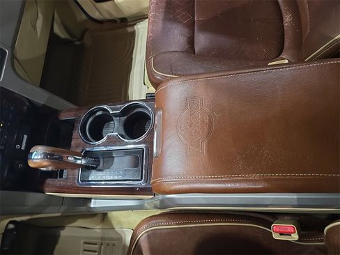 Used 2012 Ford F150 King Ranch image 25