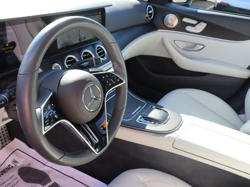 Used 2023 Mercedes-Benz E 450 4MATIC All-Terrain Wagon w/ Premium Package image 9