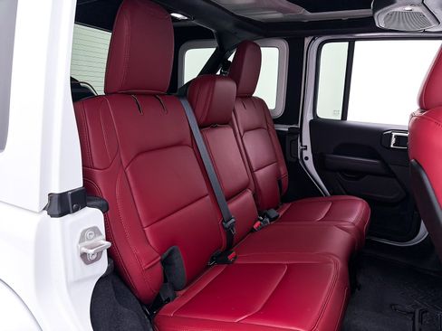 Used 2024 Jeep Wrangler Unlimited Rubicon 392 image 41