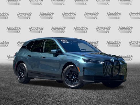 Used 2024 BMW iX xDrive50 AWD/4WD image 2