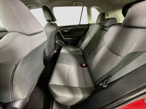 Certified 2025 Toyota RAV4 XLE AWD/4WD image 24